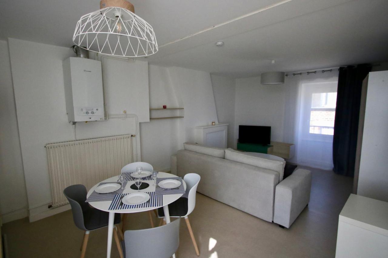 Pipon Apartman Fougères Kültér fotó